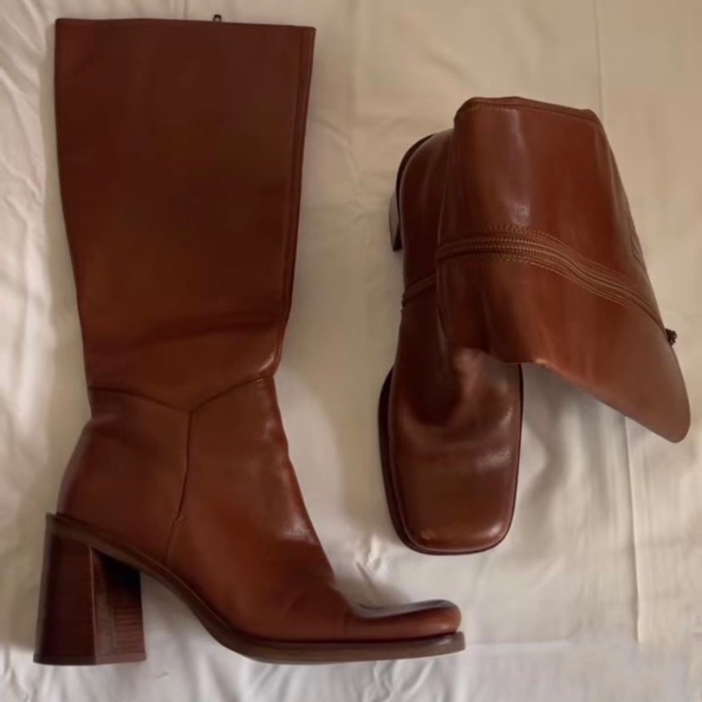 Vintage “Diba USA” brown boots size 7